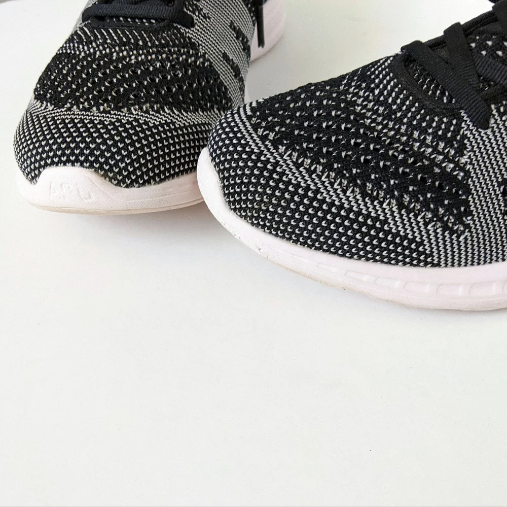 APL Techloom Pro Sneakers In Black / Bleached Pink Size 8.5 - Picture 12 of 16